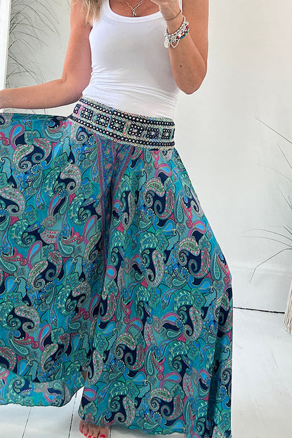 Gracefully Styled Pants for Any Occasion