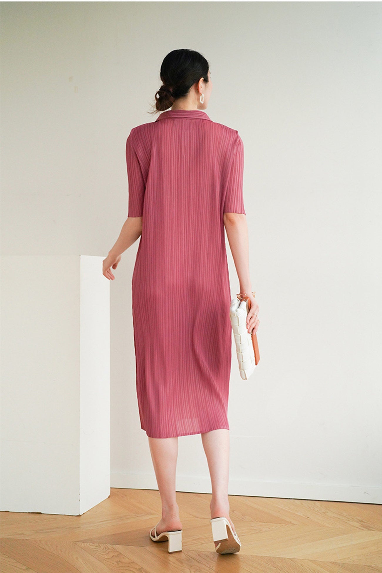 Sophisticated Dress with a Clean Classic Look