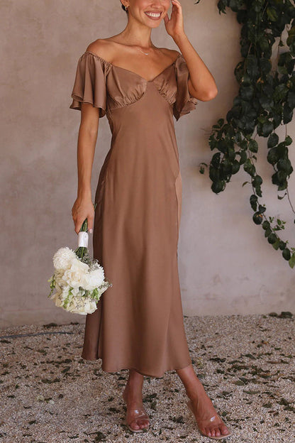 Sophisticated Dress with a Clean Classic Look