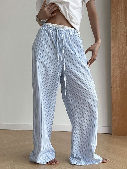 Sophisticated Pants with a Clean Classic Look