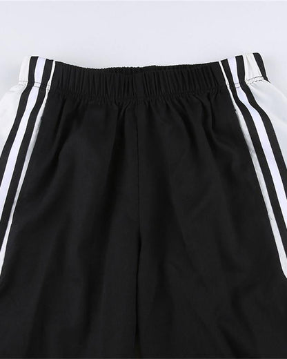 Beautifully Finished Pants in a Timeless Design