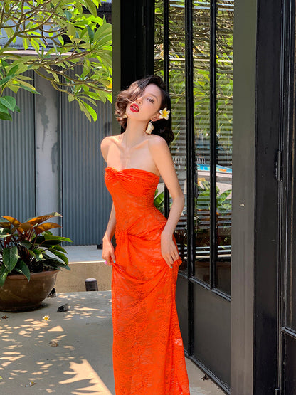 Classic Vintage & Enduringly Stylish Dress