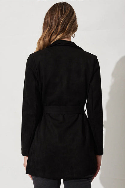 Well Tailored Cardigan with a Graceful Silhouette