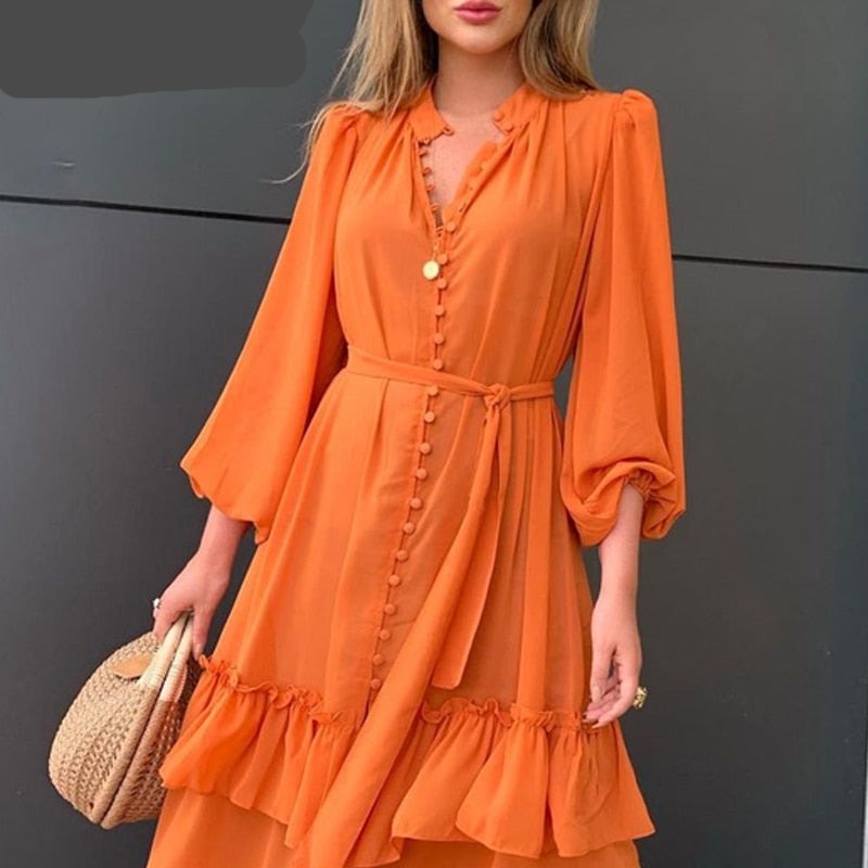 Beautifully Crafted Dress in a Classic Style