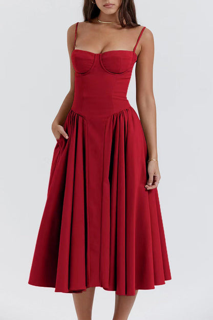 Classic Vintage Dress with a Flattering Fit