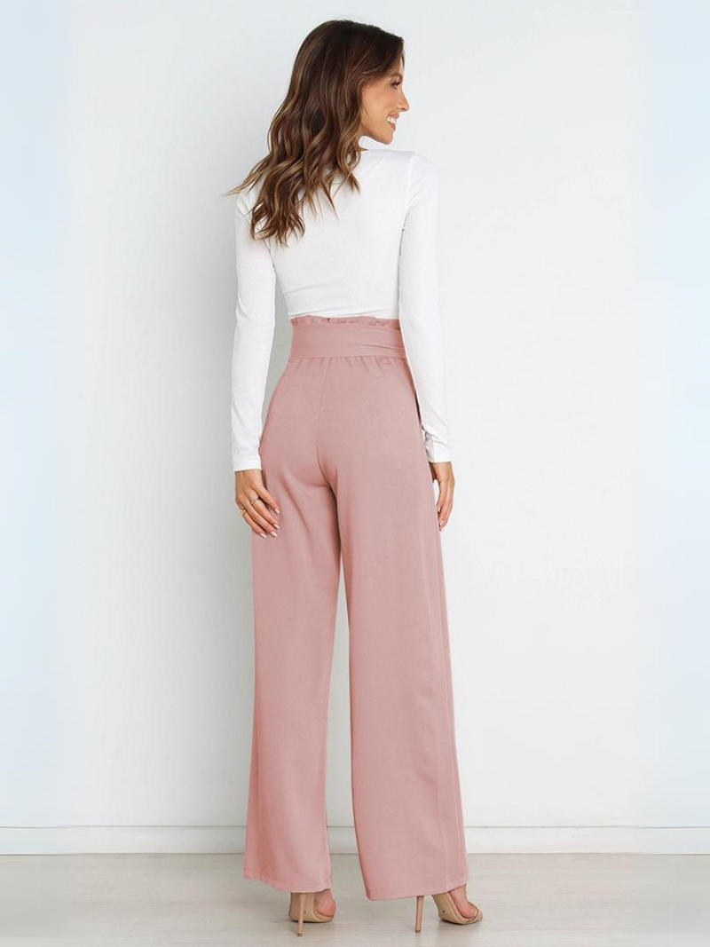 Well Tailored Pants with a Graceful Silhouette