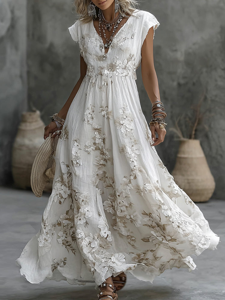 Beautifully Finished Dress in a Timeless Design