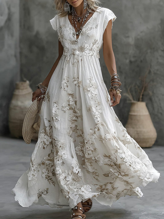 Beautifully Finished Dress in a Timeless Design
