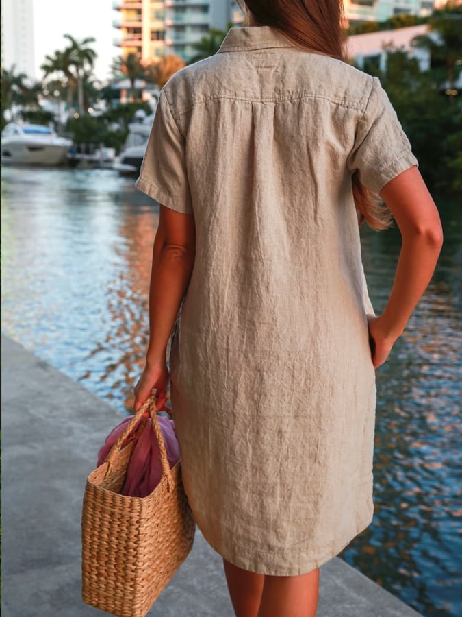 Well Tailored Dress with a Graceful Silhouette