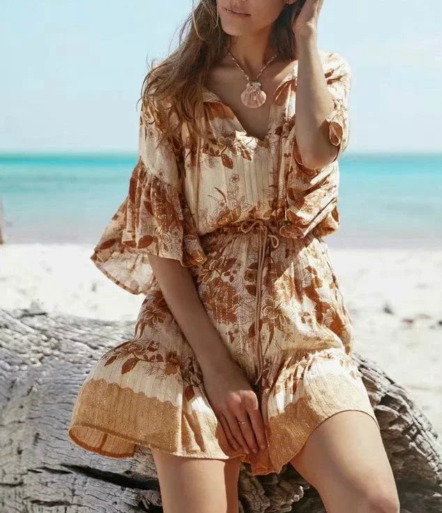 Classic Vintage Dress with a Flattering Fit