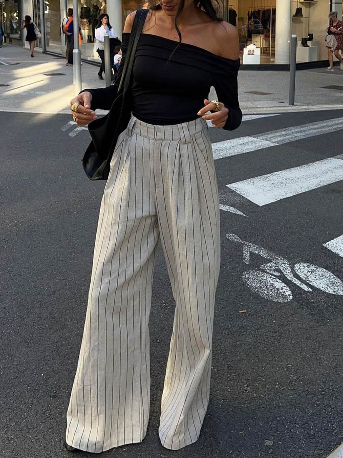 Beautifully Finished Pants in a Timeless Design