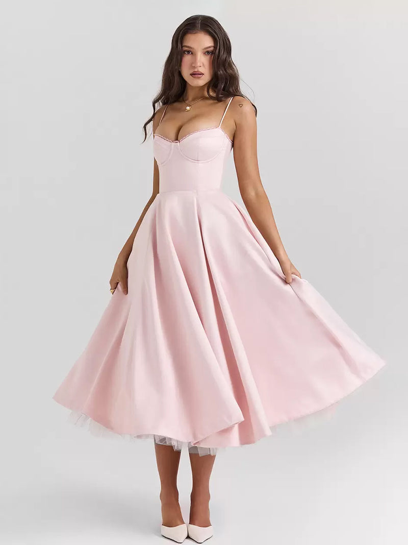 Classic Vintage & Enduringly Stylish Dress