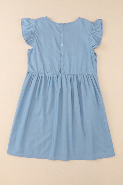 Beautifully Finished Dress in a Timeless Design