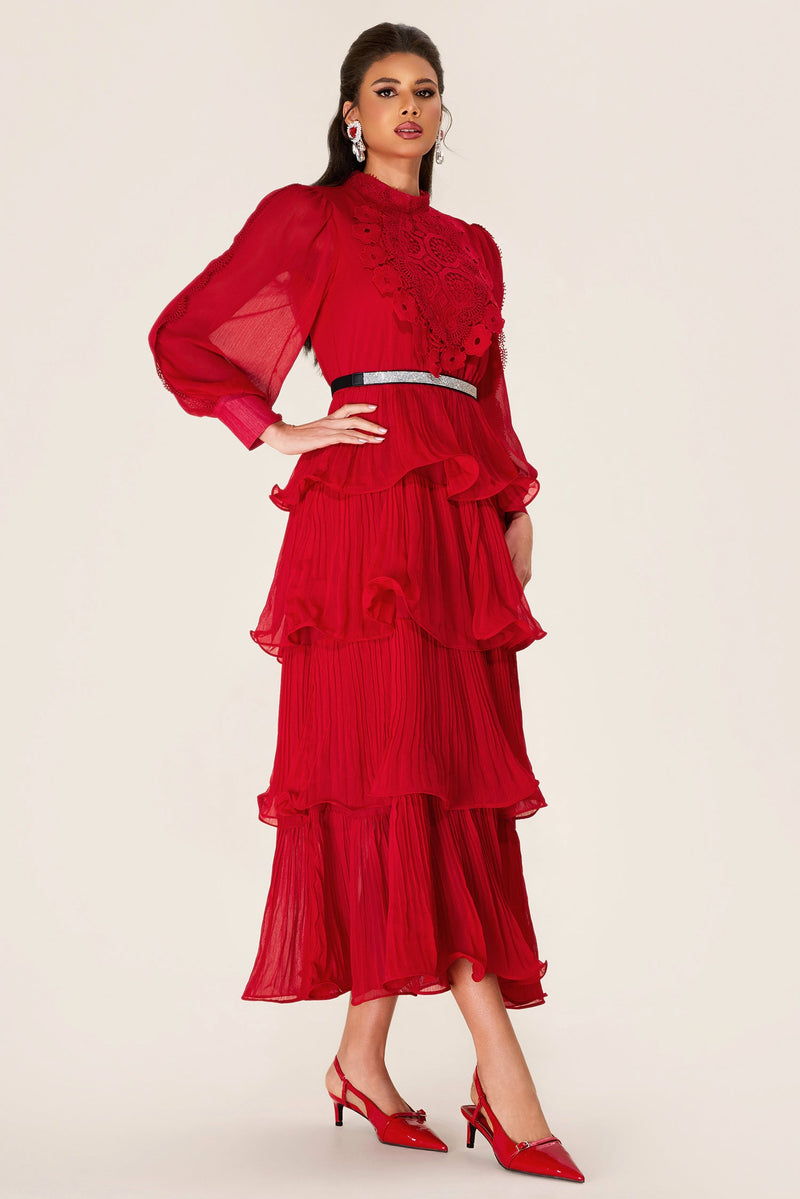 Beautifully Crafted Dress in a Classic Style