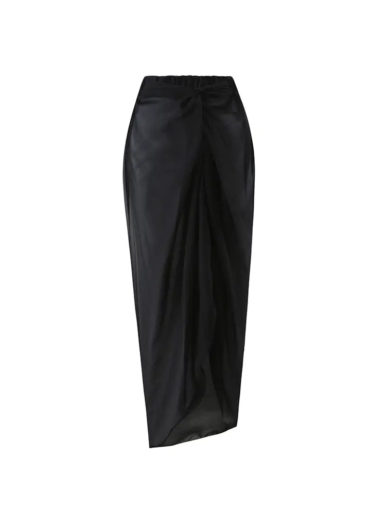 Effortlessly Elegant Garment with a Timeless Design
