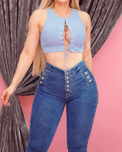 Gracefully Styled Garment for Any Occasion