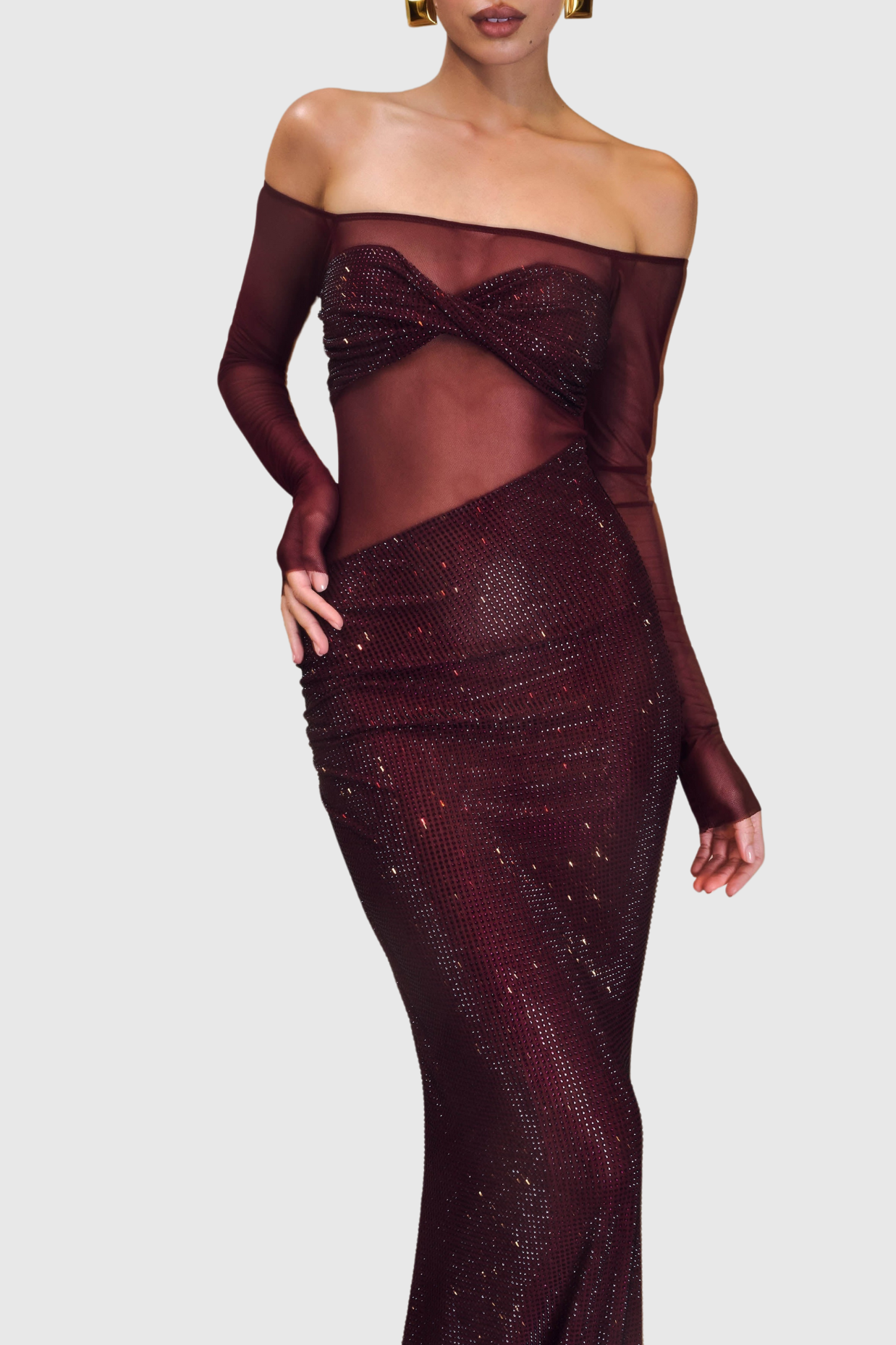 Beautifully Finished Dress in a Timeless Design