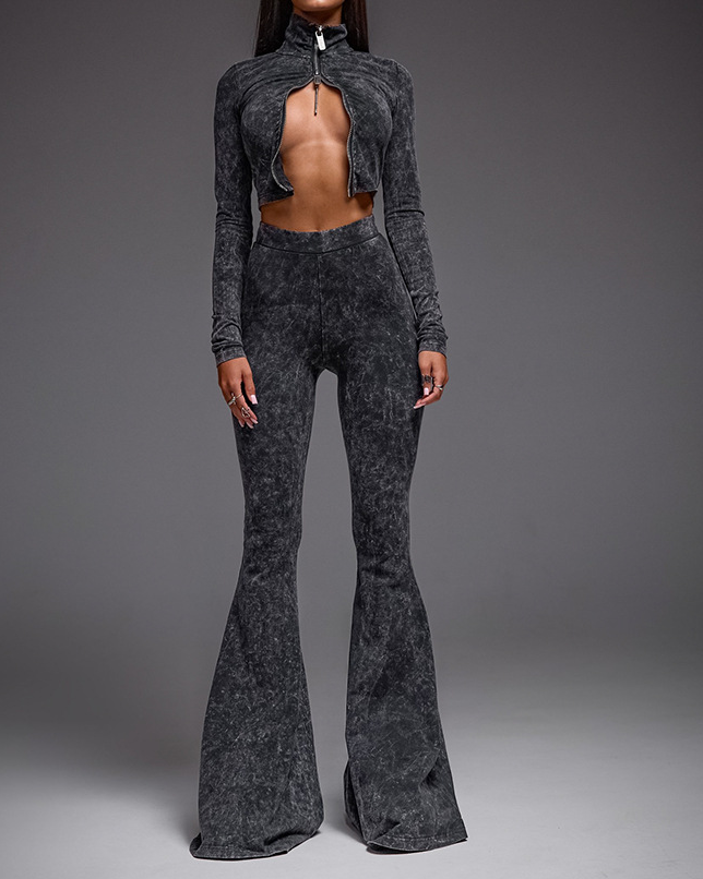 Gracefully Styled Pants for Any Occasion
