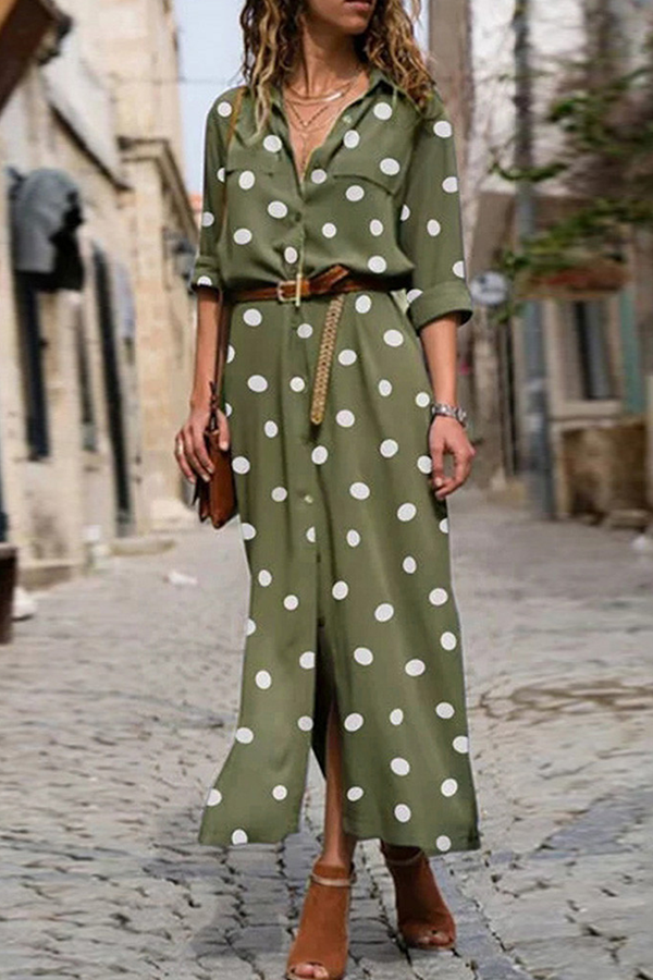 Sophisticated Dress with a Clean Classic Look