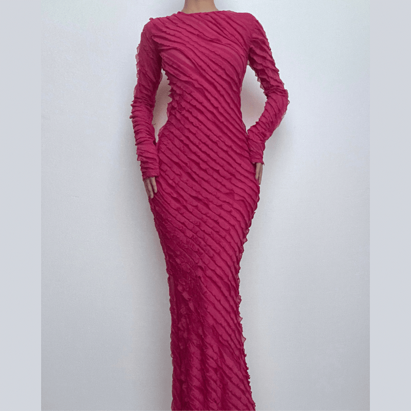 Effortlessly Elegant Dress with a Timeless Design