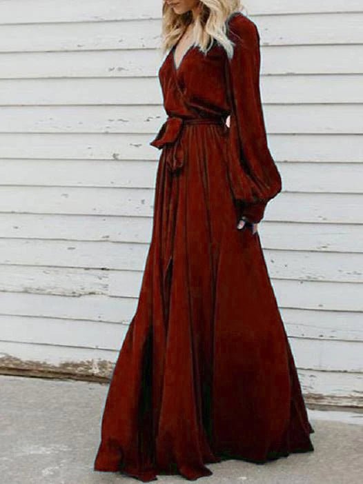 Elegantly Styled Dress for Everyday Wear