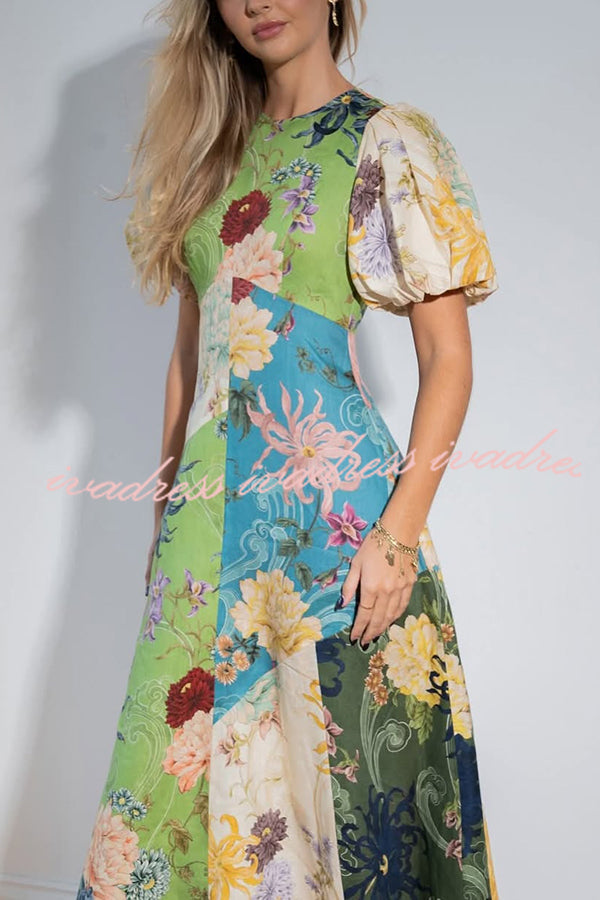 Classic Vintage & Enduringly Stylish Dress
