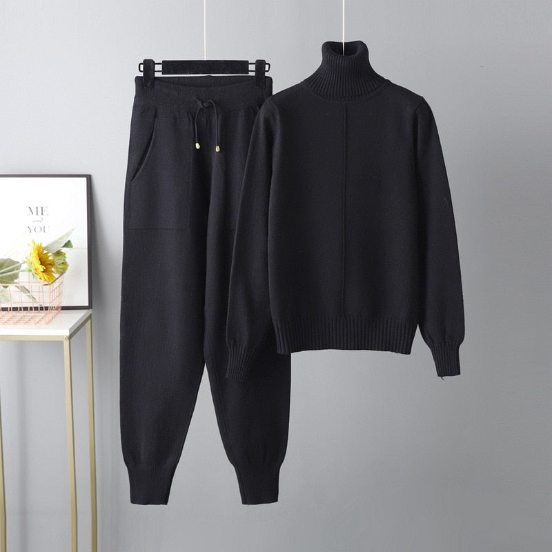 A Vintage Style Pants with Delicate Timeless Details