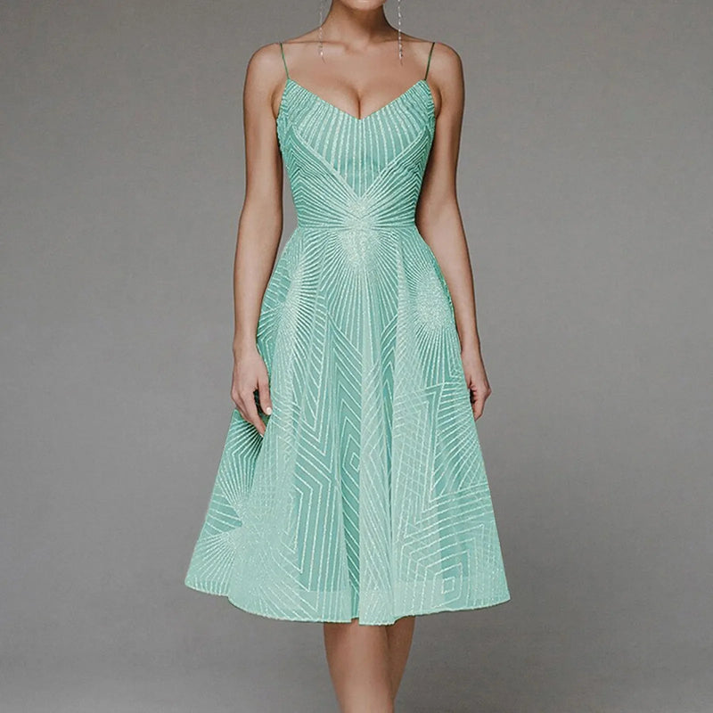 Classic Vintage & Enduringly Stylish Dress