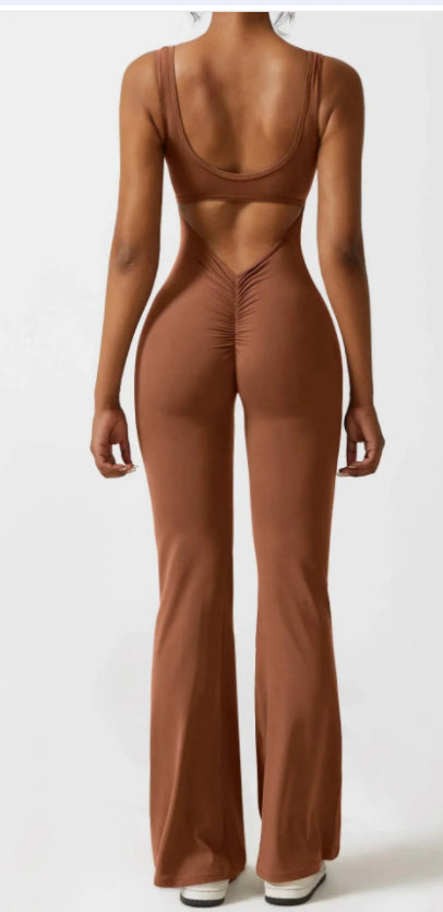 Classic Vintage Garment with a Flattering Fit