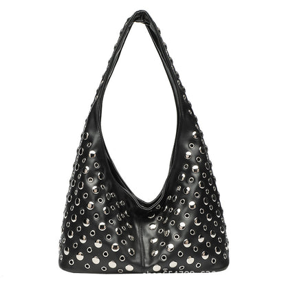 Effortlessly Elegant Bag with a Timeless Design