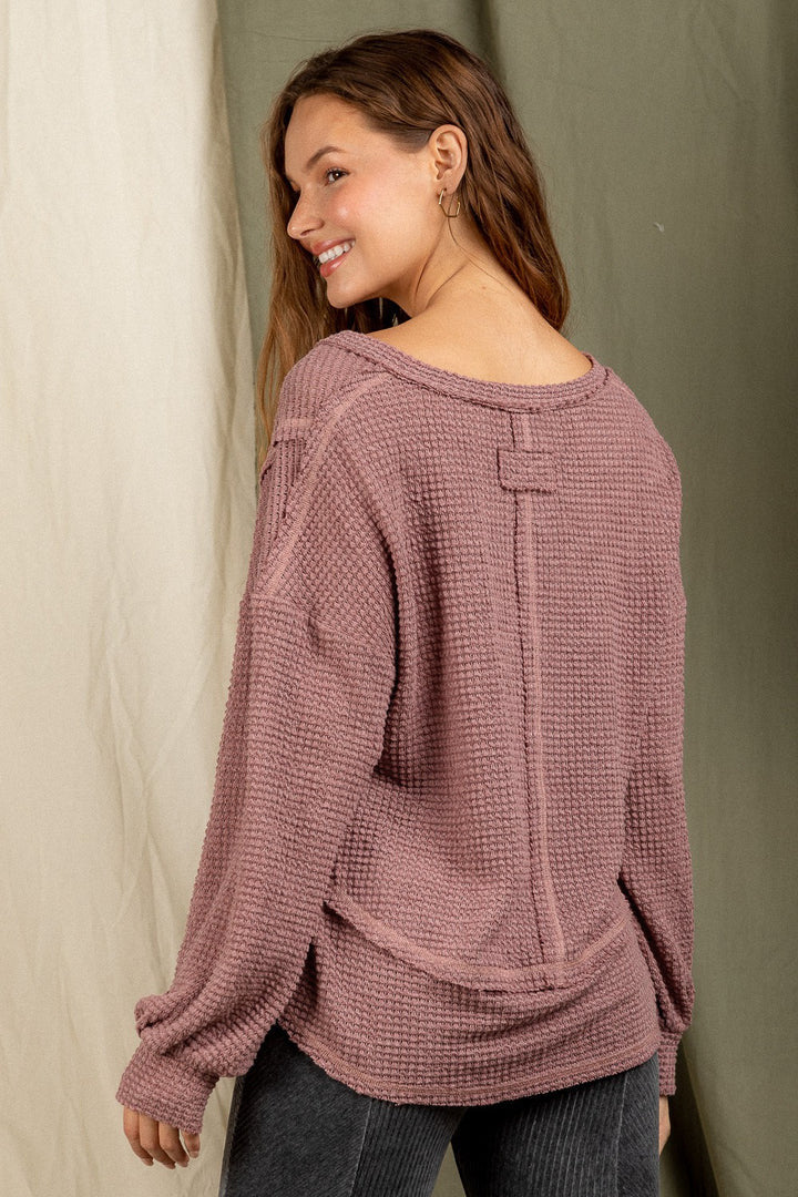 Elegantly Styled Shirt for Everyday Wear