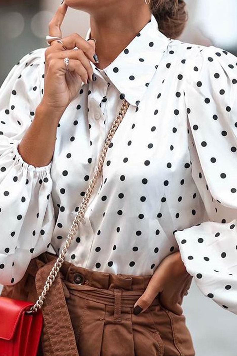 Sophisticated Top with a Clean Classic Look
