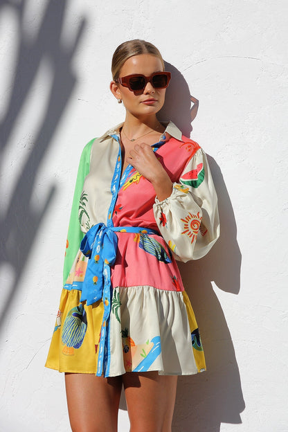 Classic Vintage Dress with a Flattering Fit