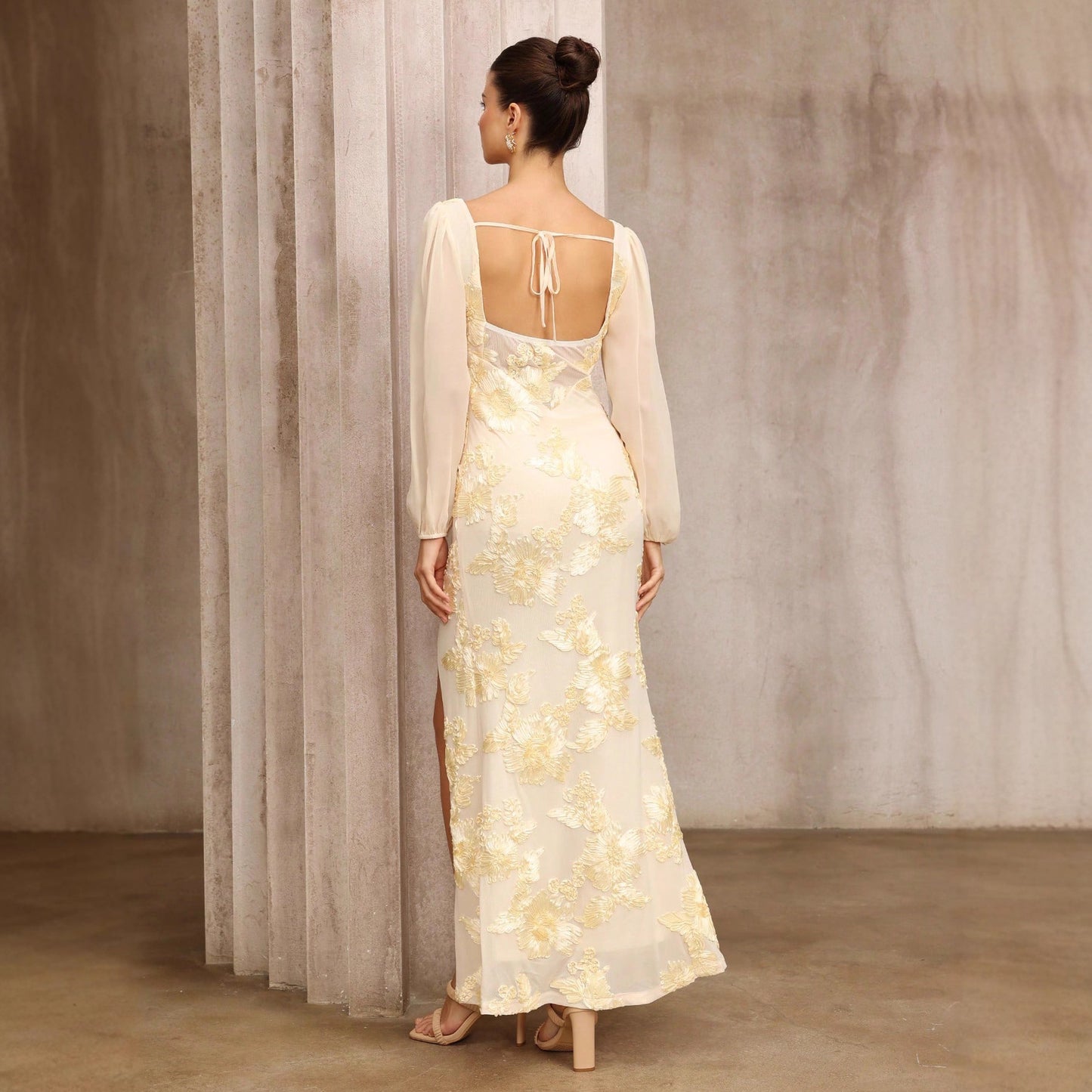 Classic Vintage & Enduringly Stylish Dress