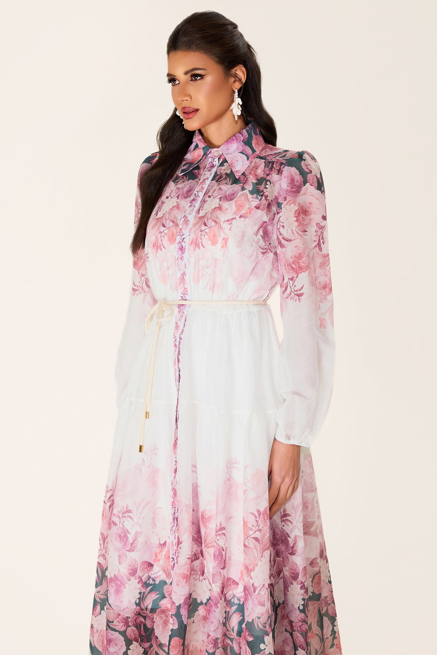 Sophisticated Dress with a Clean Classic Look