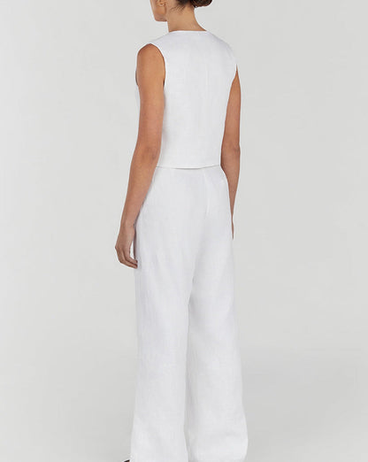 Beautifully Finished Pants in a Timeless Design