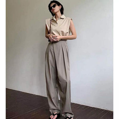 Effortlessly Elegant Pants with a Timeless Design