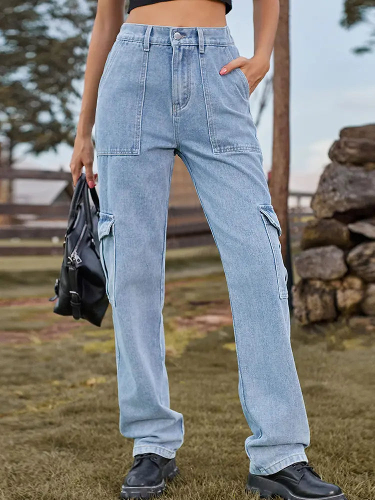 Well Tailored Pants with a Graceful Silhouette