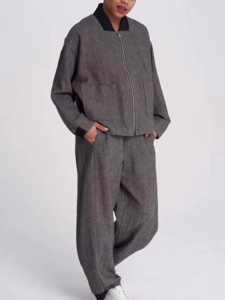 Effortlessly Elegant Jacket with a Timeless Design