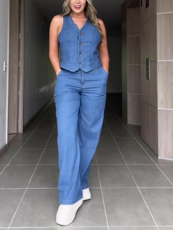 Effortlessly Elegant Pants with a Timeless Design