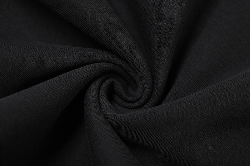 Well Tailored Garment with a Graceful Silhouette
