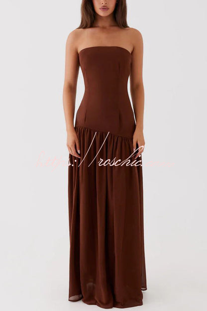 Sophisticated Dress with a Clean Classic Look