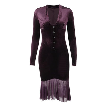 Classic Vintage Dress with a Flattering Fit