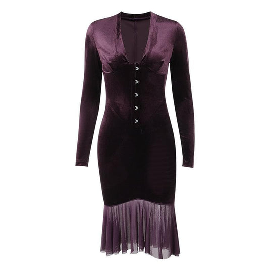 Classic Vintage Dress with a Flattering Fit