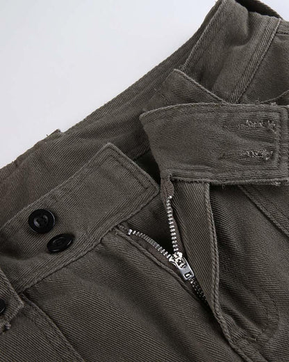Beautifully Finished Pants in a Timeless Design