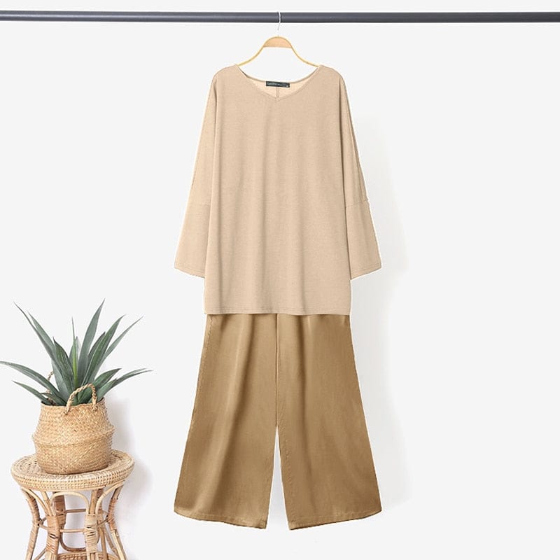 Classic Vintage Pants with a Flattering Fit