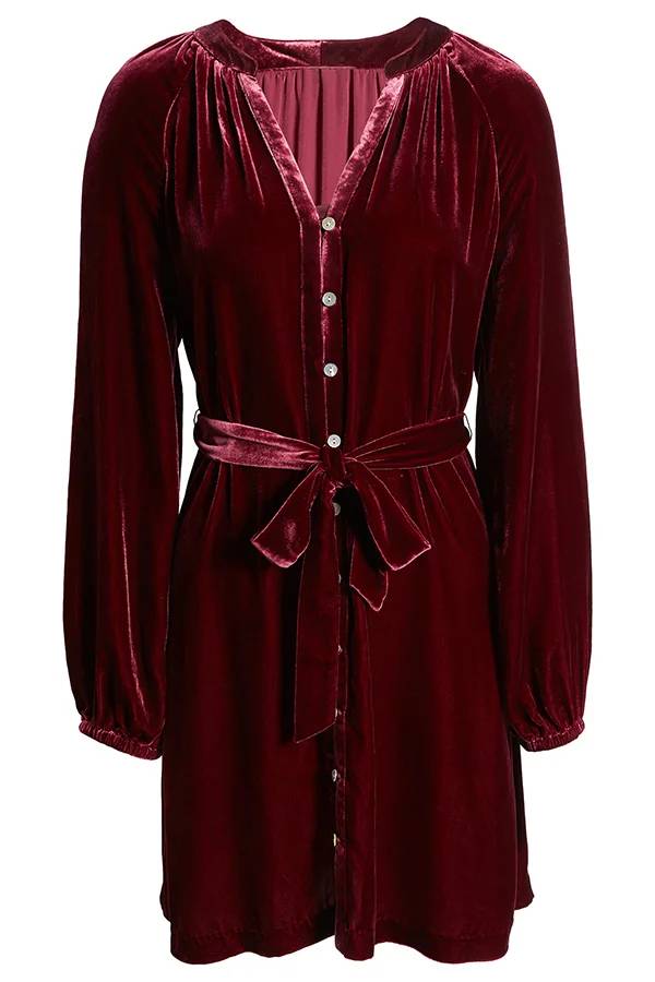 Sophisticated Dress with a Clean Classic Look