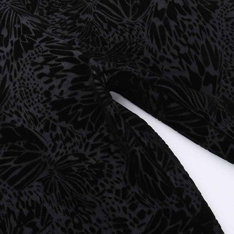 Beautifully Finished Garment in a Timeless Design