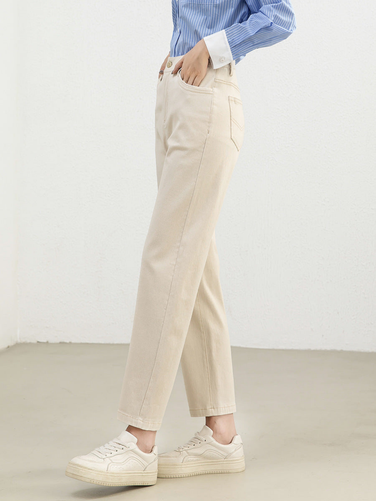 Beautifully Finished Pants in a Timeless Design