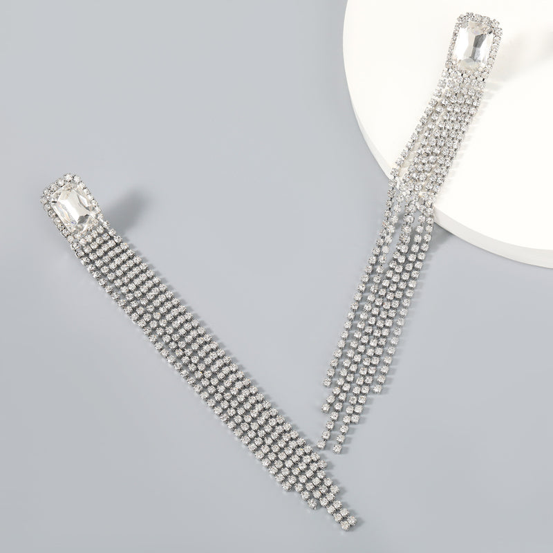 Classic Earring with Timeless Appeal